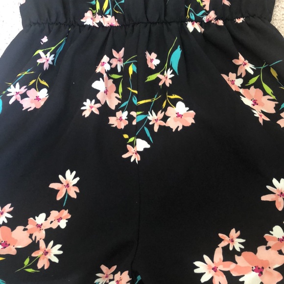 Black Floral Romper - Picture 2 of 3
